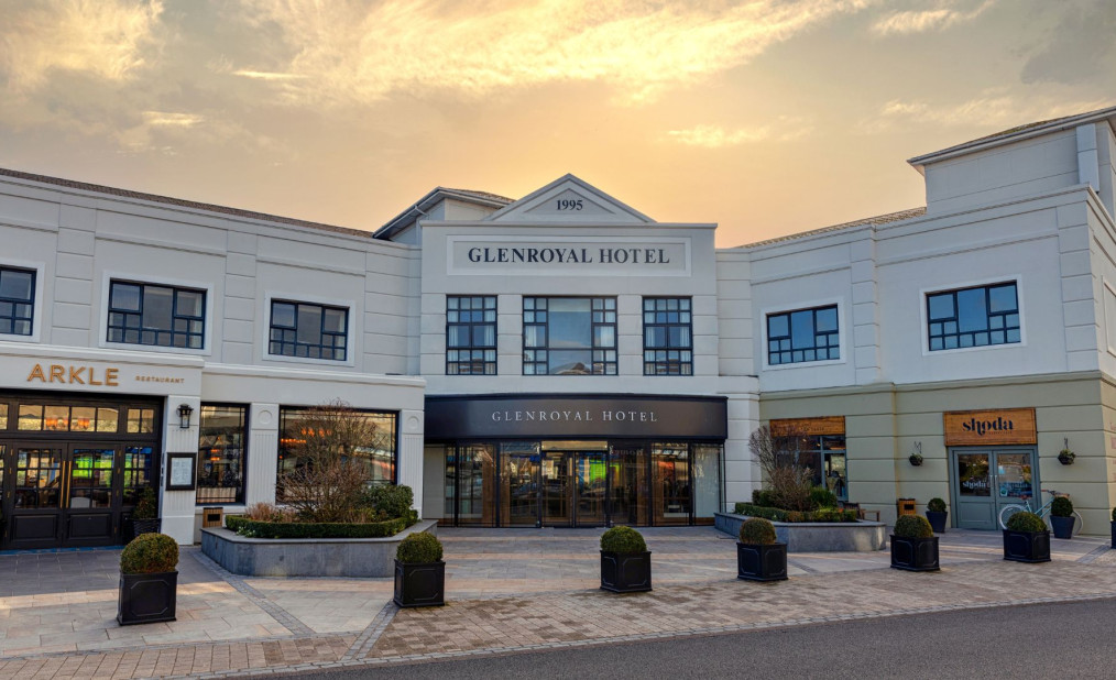 Glenroyal Hotel Front