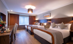 new/glenroyalhotel-classicfamilybedroomwebversion.jpg