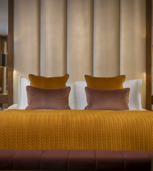 2025 Junior Suite 1 WEB - Glenroyal Hotel