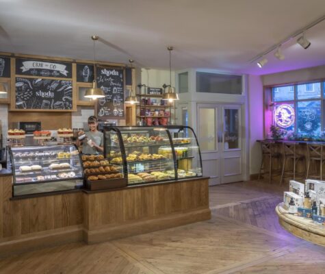 Shoda Market Cafe 7 - Glenroyal Hotel