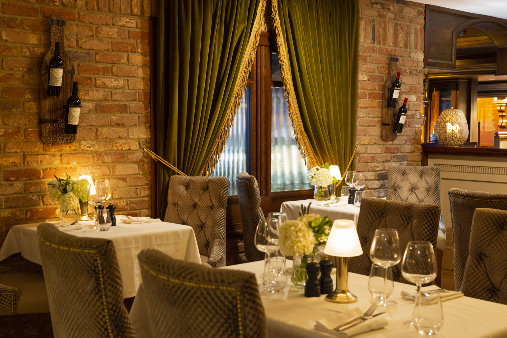 The Enclosure Restaurant WEB VERSION - Glenroyal Hotel