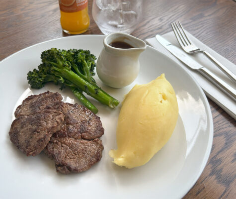 kids meal mini steak WEB - Glenroyal Hotel