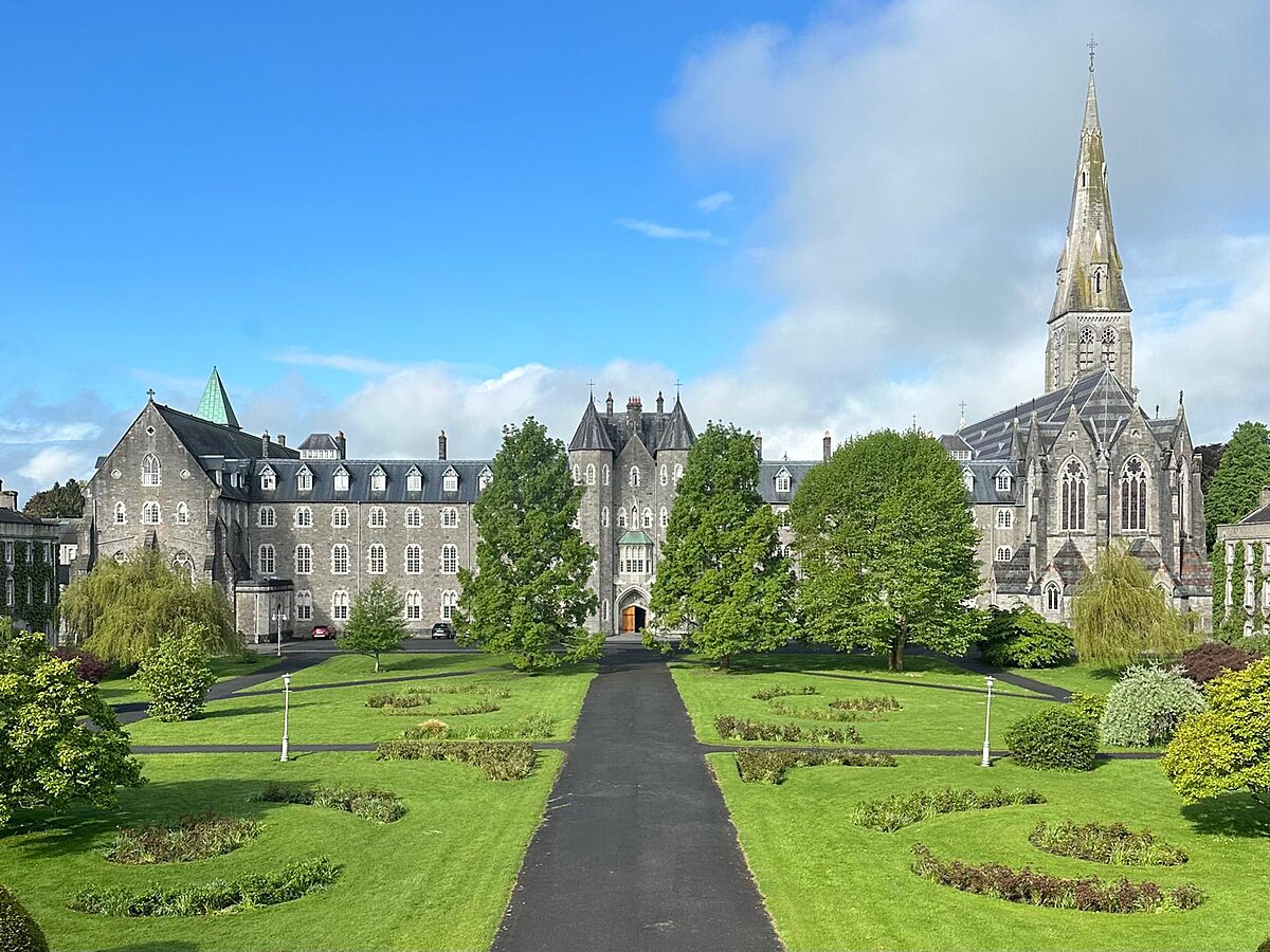 Saint Patricks College Maynooth - Glenroyal Hotel