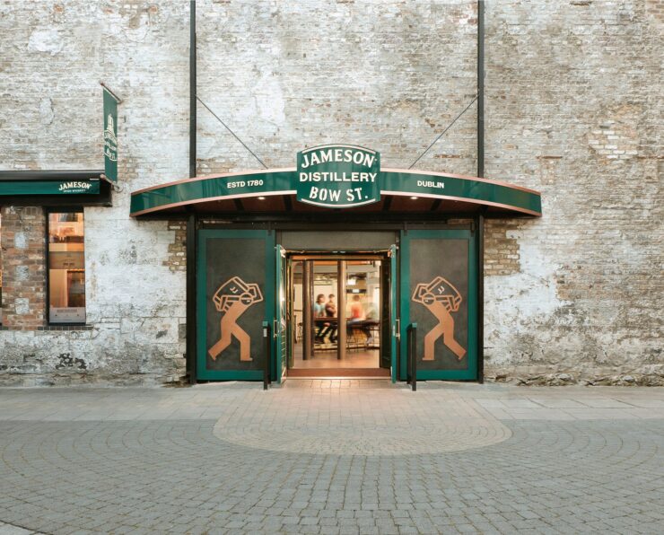 jameson Bow street 1 - Glenroyal Hotel