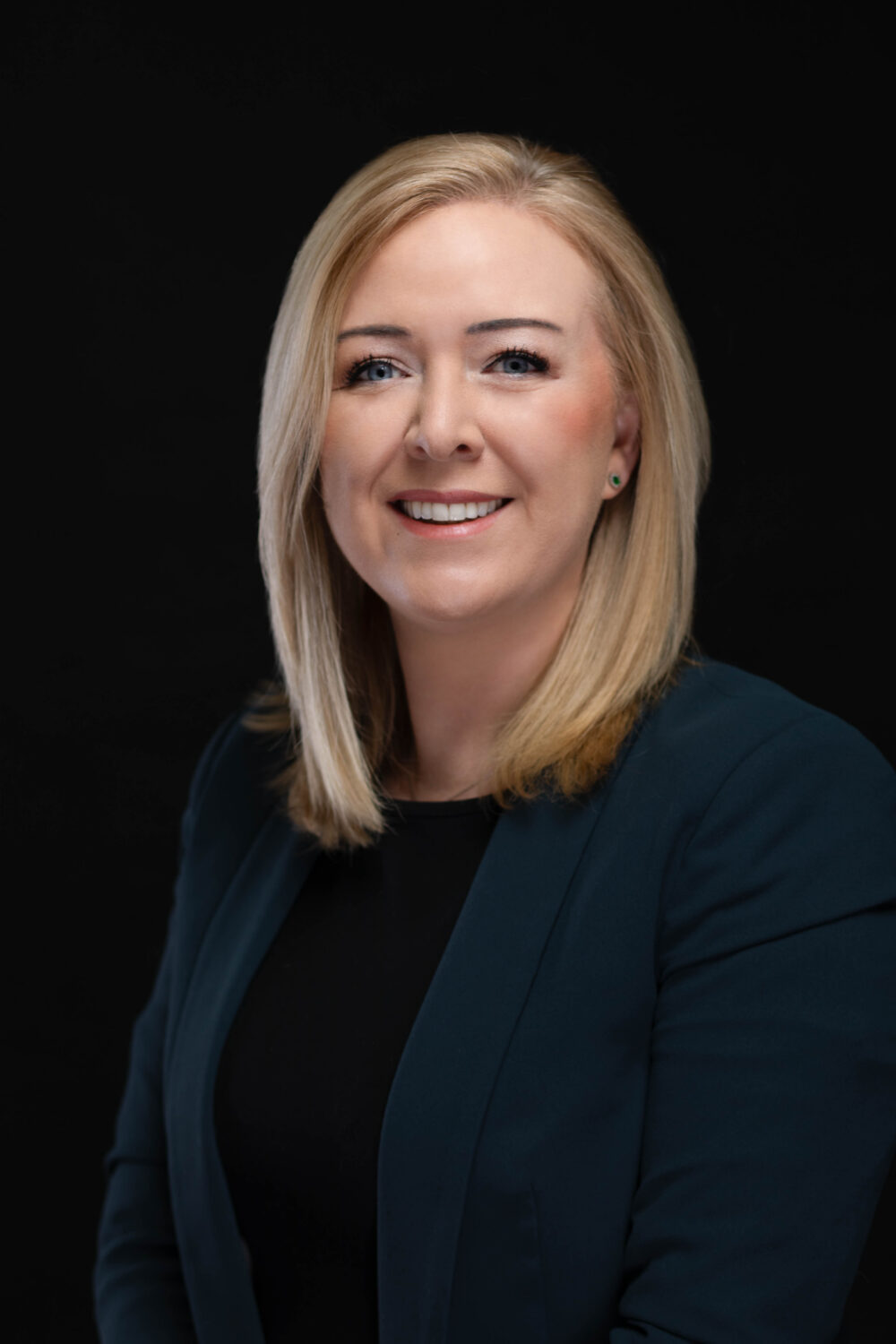 Dawn Byrne colour - Glenroyal Hotel