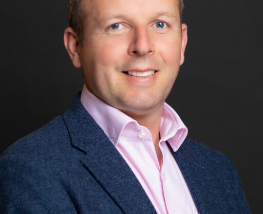 Paul Joy colour - Glenroyal Hotel